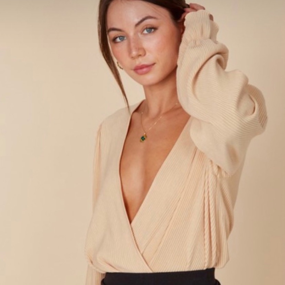 Nude bodysuit